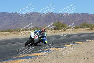 media/Mar-24-2025-Moto Forza (Mon) [[57ce5c5cff]]/1-Advanced Group/Session 3 (Turn 6 Inside)/